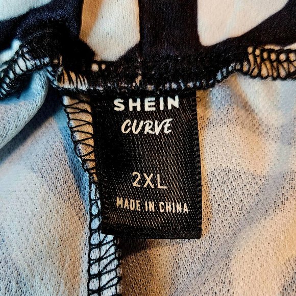 B/W Wide Leg Pants with Suspenders - Picture 4 of 4